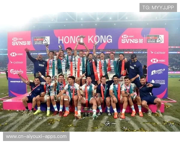 新西兰七人制橄榄球队伍展现团队协作，新西兰橄榄球比赛视频